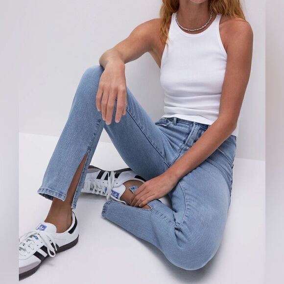 Good American Good Boy Straight Leg Trendy Side Slit Denim Jeans - Picture 2 of 12